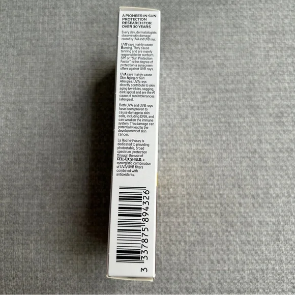 La Roche-Posay Anthelios Tinted Mineral Light Fluid Sunscreen Medium dee… - Picture 3 of 9